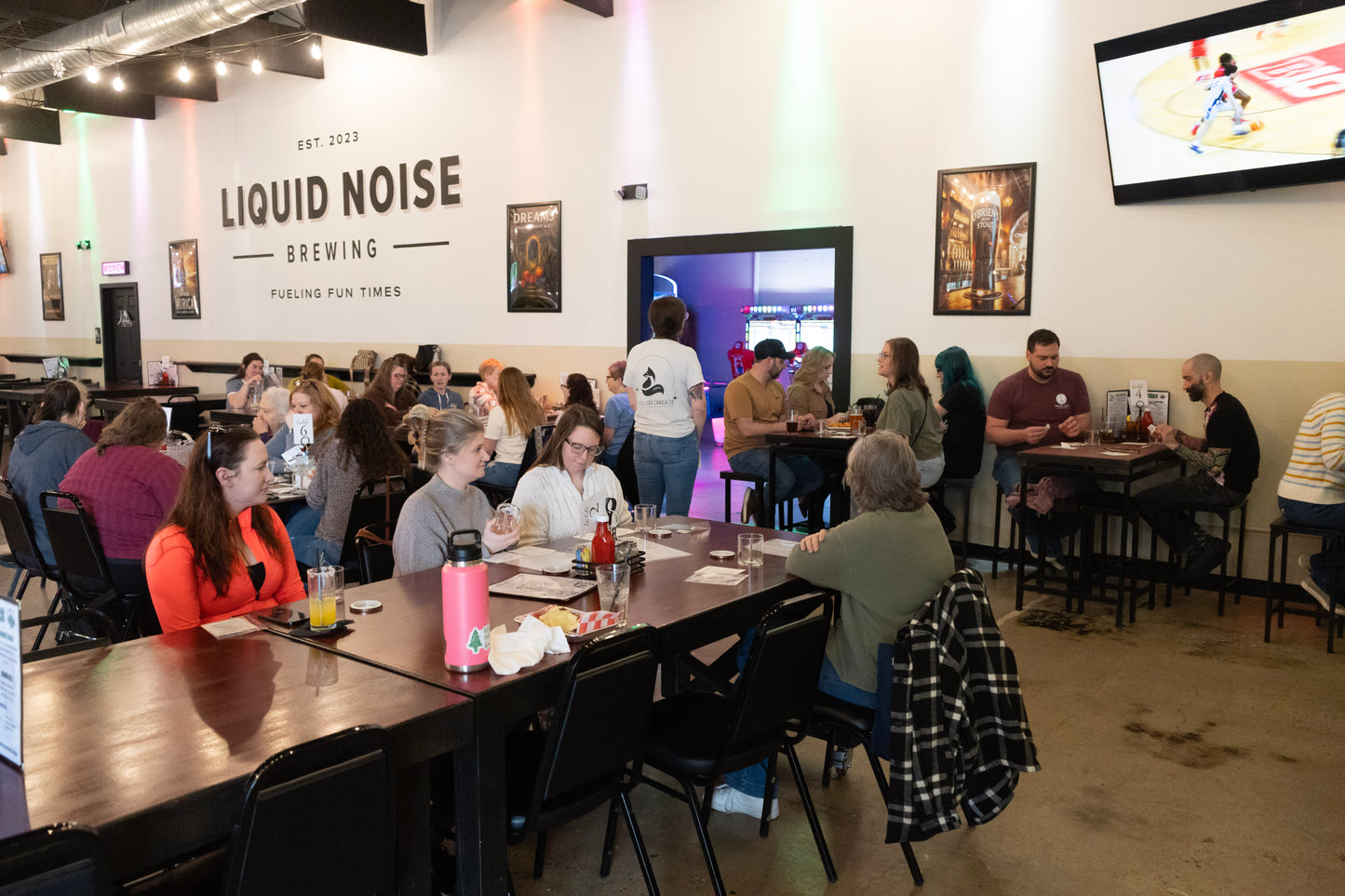 04/12/2026 Candle Making Workshop @ Liquid Noise Brewing Co